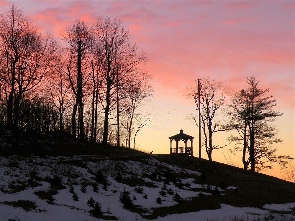 Blue Ridge Manor Bed And Breakfast Fancy Gap ภายนอก รูปภาพ