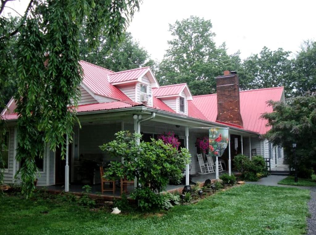 Blue Ridge Manor Bed And Breakfast Fancy Gap ภายนอก รูปภาพ
