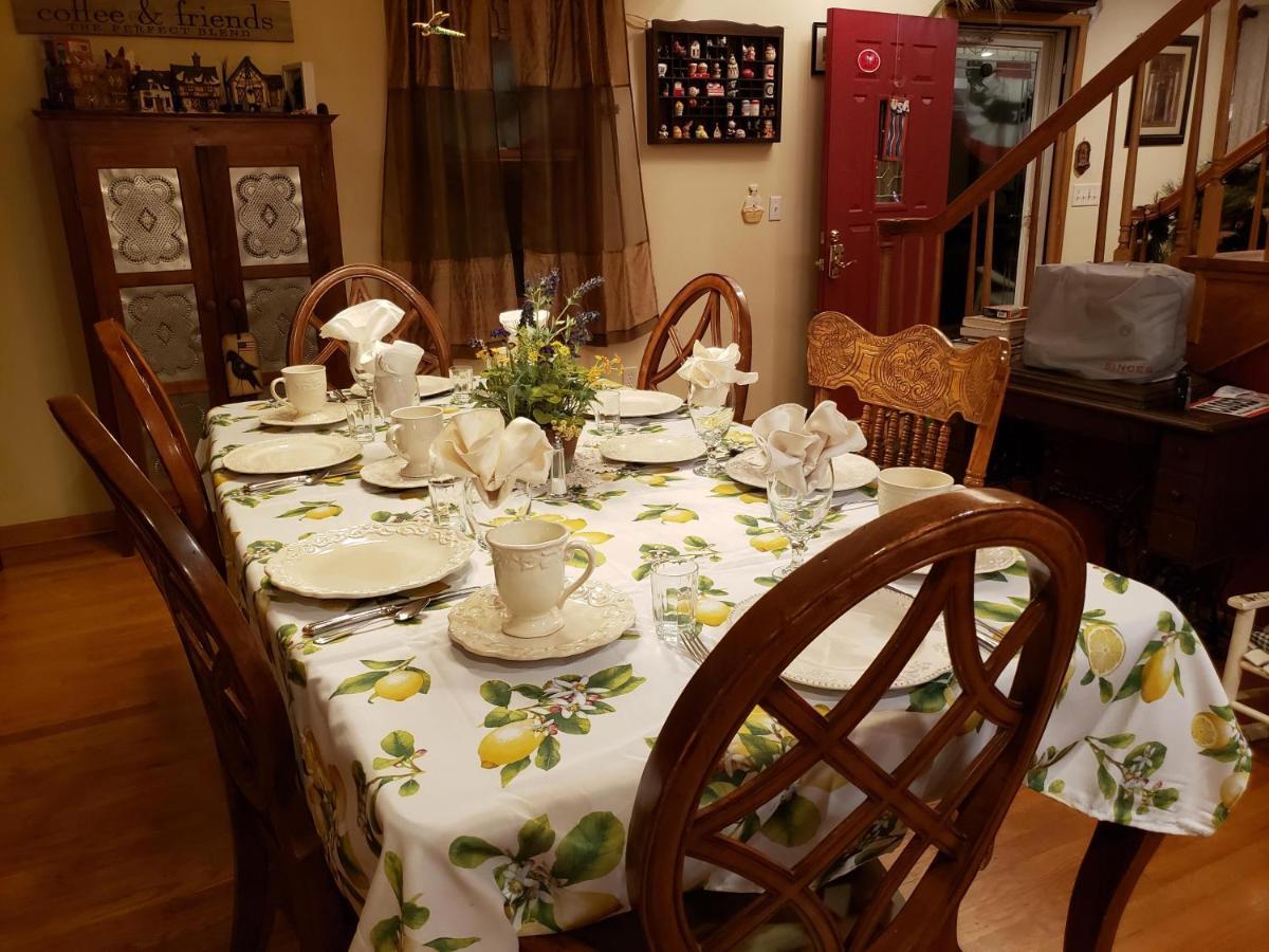 Blue Ridge Manor Bed And Breakfast Fancy Gap ภายนอก รูปภาพ