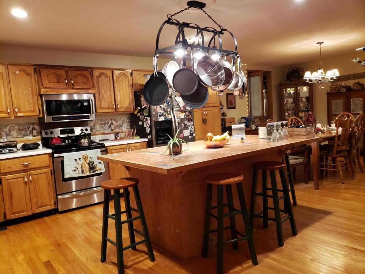 Blue Ridge Manor Bed And Breakfast Fancy Gap ภายนอก รูปภาพ