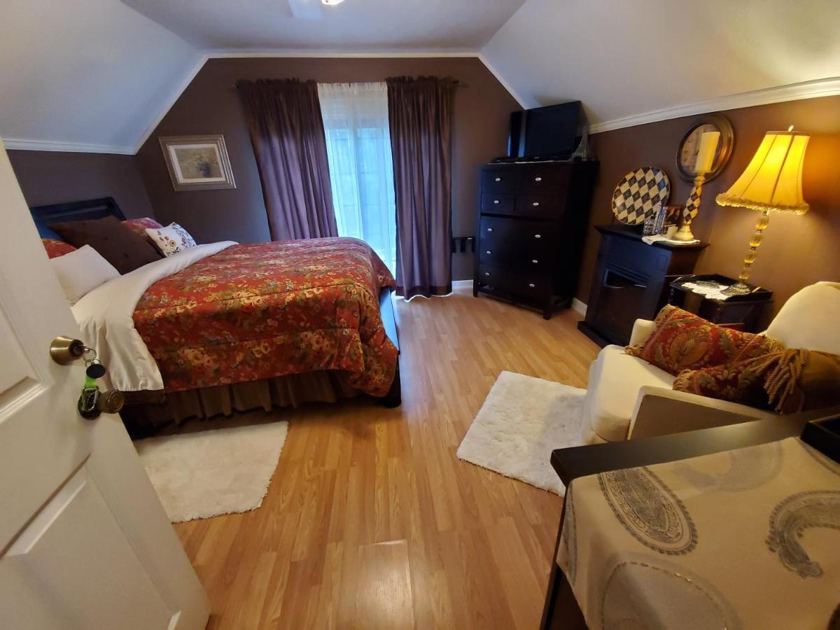 Blue Ridge Manor Bed And Breakfast Fancy Gap ภายนอก รูปภาพ