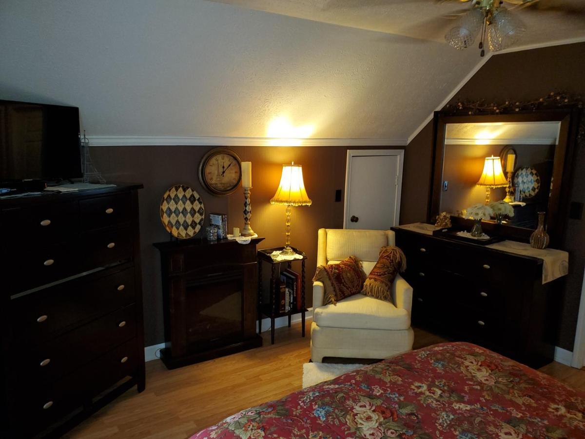 Blue Ridge Manor Bed And Breakfast Fancy Gap ภายนอก รูปภาพ