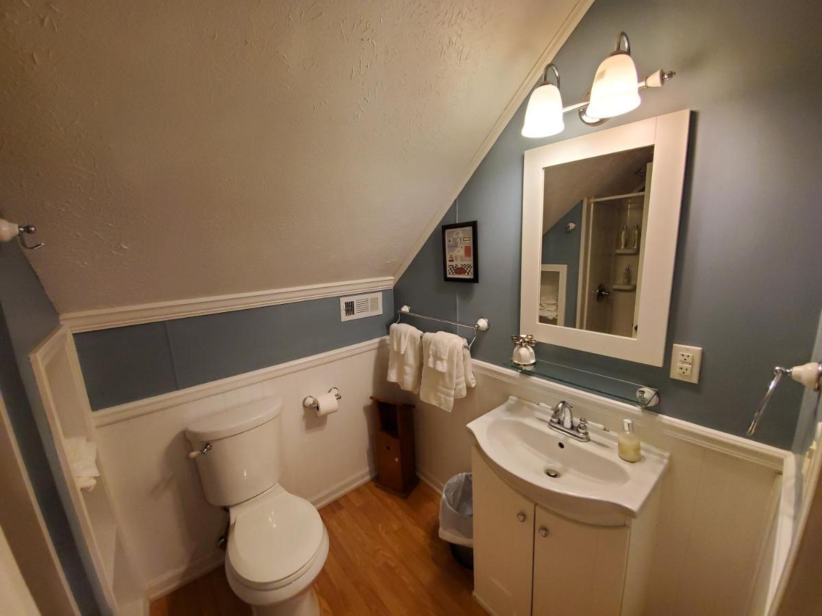 Blue Ridge Manor Bed And Breakfast Fancy Gap ภายนอก รูปภาพ